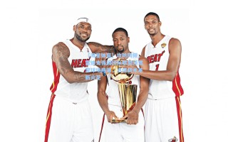 【海星体育】攻防同频，雷迪克强调团队默契须贯穿球场两端，点燃战术革新火花