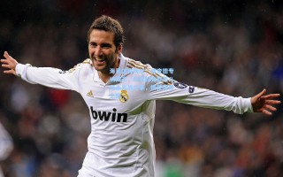 海星体育网址：理查德专访揭示，库里新秀赛季八场未出战往事，铸就传奇之路